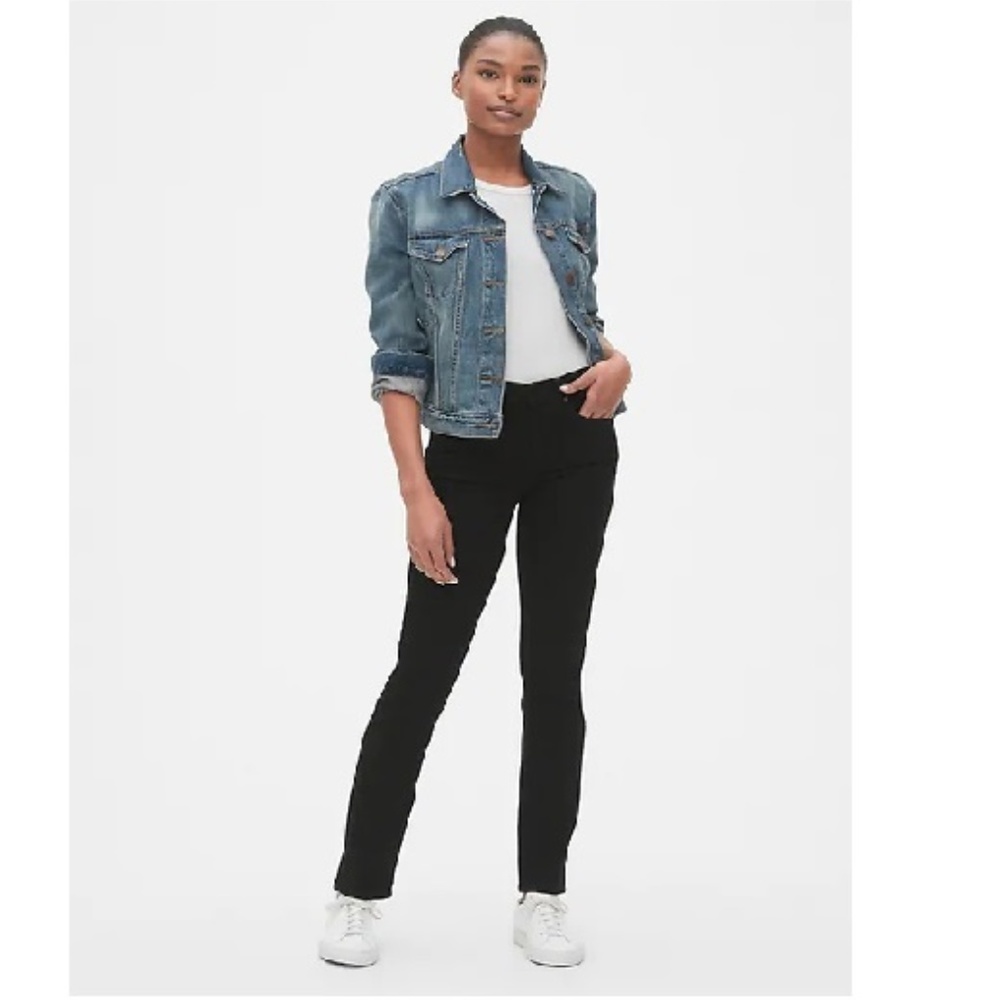 NWT Gap Mid Rise Classic Straight Jeans 00P D364,803